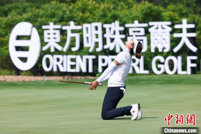 曾莉棋延长赛绝杀夺女子中巡第三冠