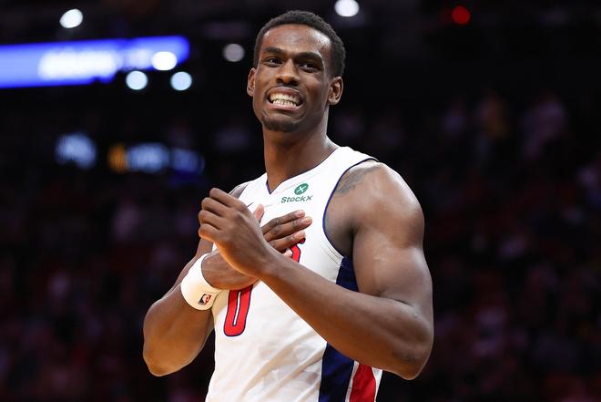 活塞主场迎战湖人 东契奇率队冲击10连胜