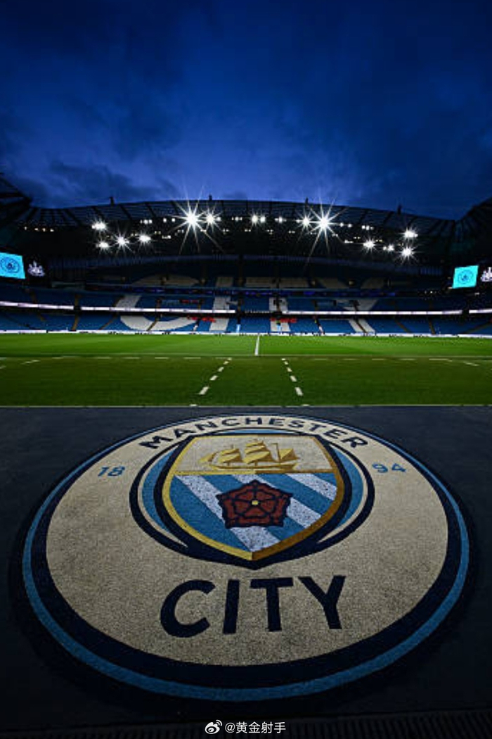 国米欲加薪500万欧续约邓弗里斯 废除2500万解约金