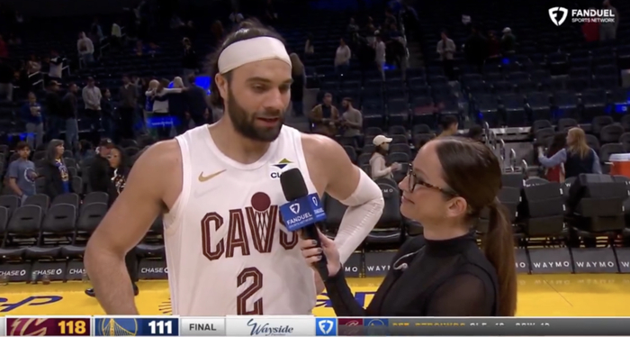 斯特鲁斯：骑士需完整阵容冲击季后赛